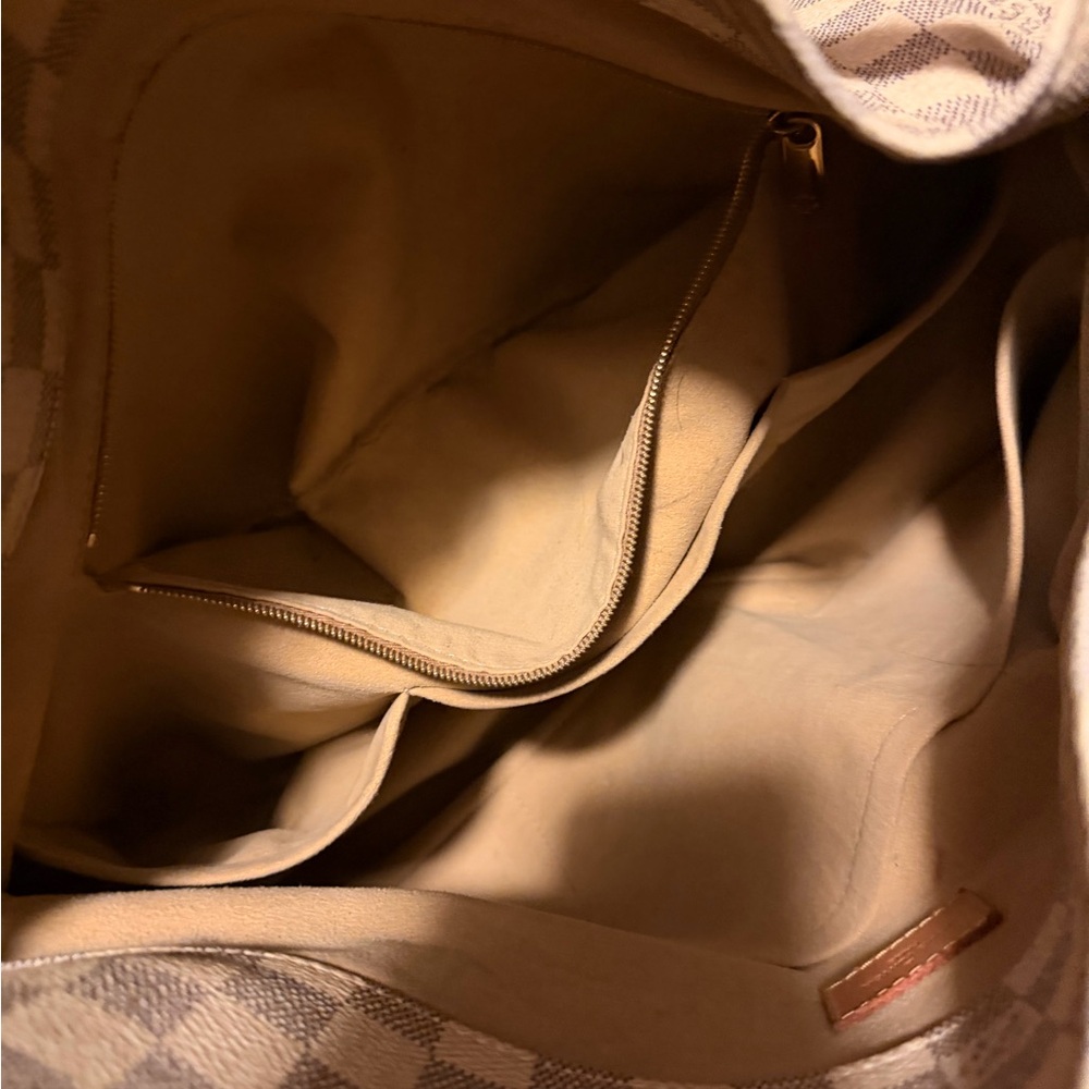 Louis Vuitton Beige and Gray Checkered Shoulder Bag - Picture 6 of 9